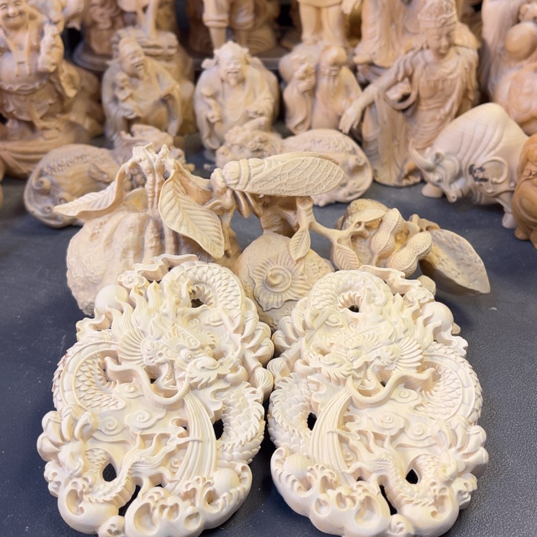 剑***坊木黄杨木17长硕果累累1个龙牌2个