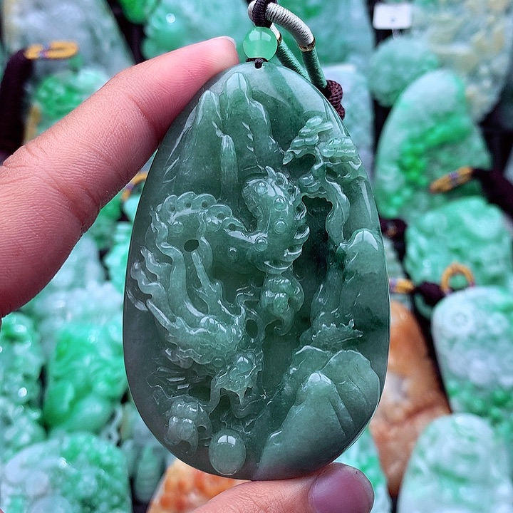 翡翠吊坠(不含链)未镶嵌