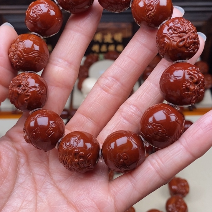 橄榄核吊坠忘*浮雕龙，