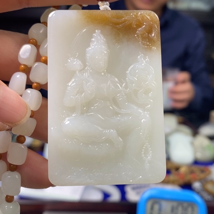 和田玉挂件未镶嵌小**刀