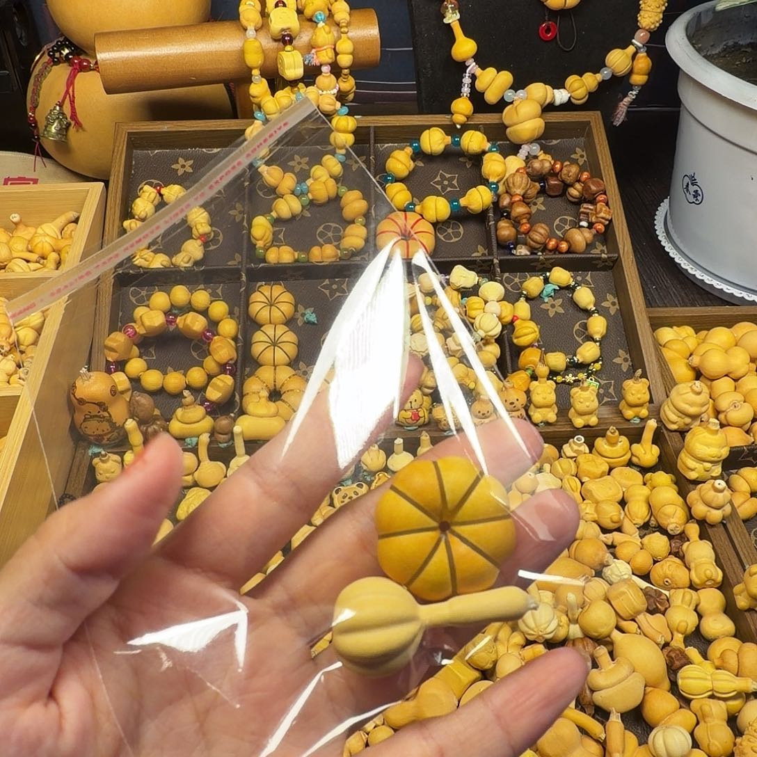 镶口。。。。。。。。。。。。。。打孔不退不换