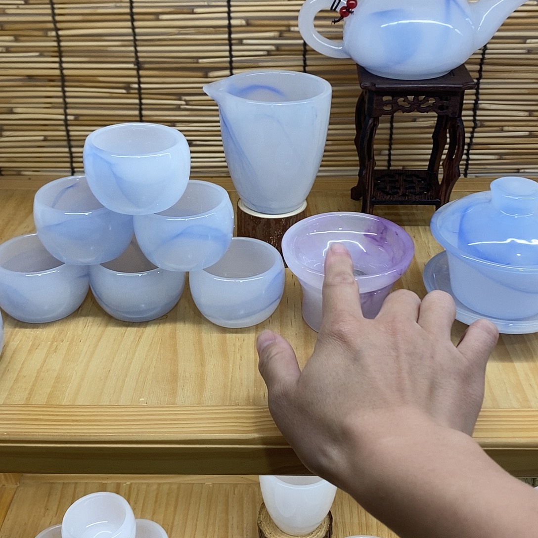 白***欢琉璃手工艺品飘蓝一套，主人杯2茶壶1