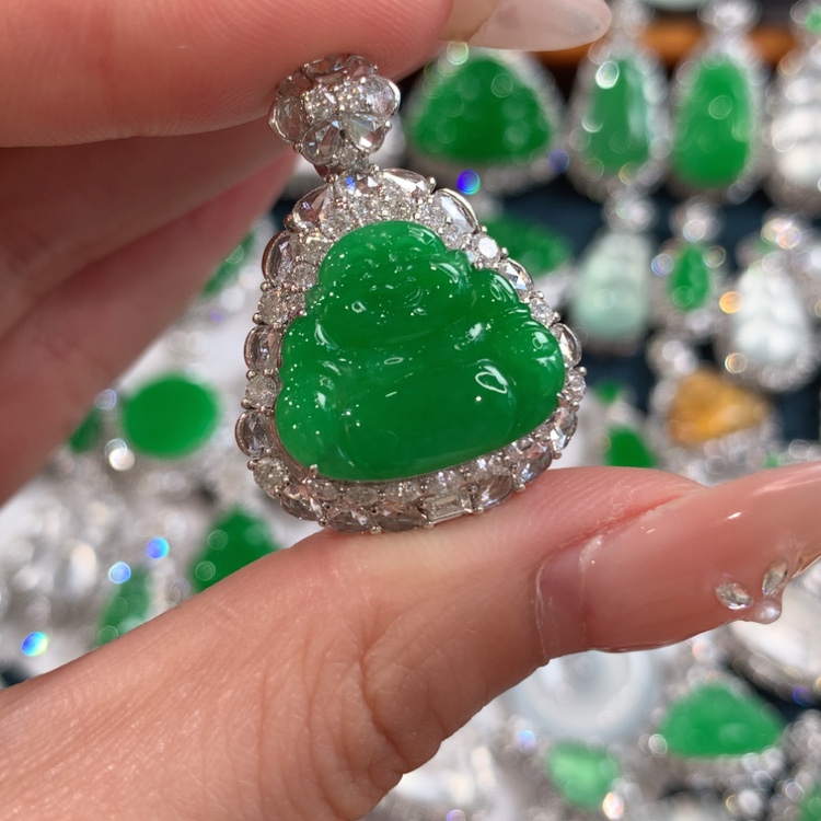 【闪购商品】翡翠颈饰18K金镶嵌佛公