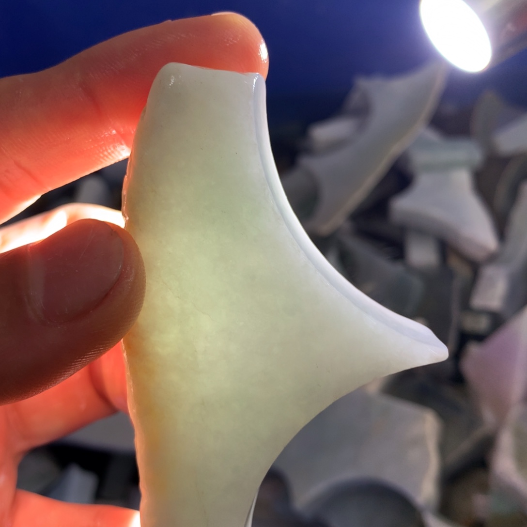 翡翠裸石翡翠边角料