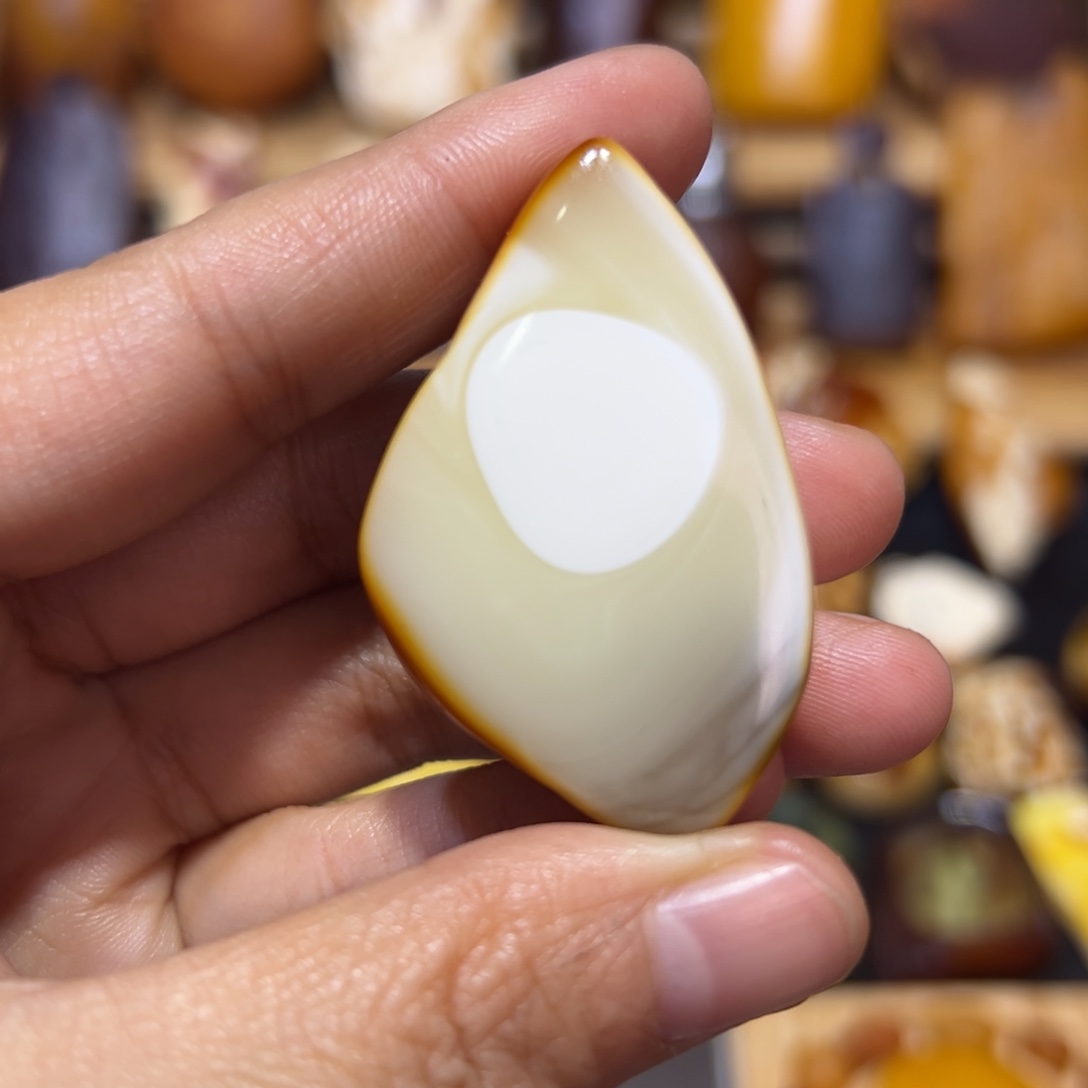罗***福定制琥珀未镶嵌琥珀蜜蜡