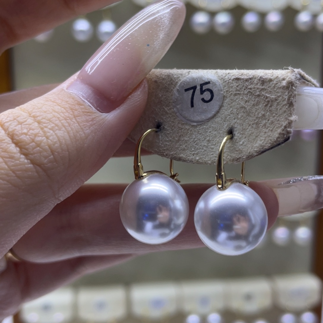 淡水珍珠耳饰18K金镶嵌