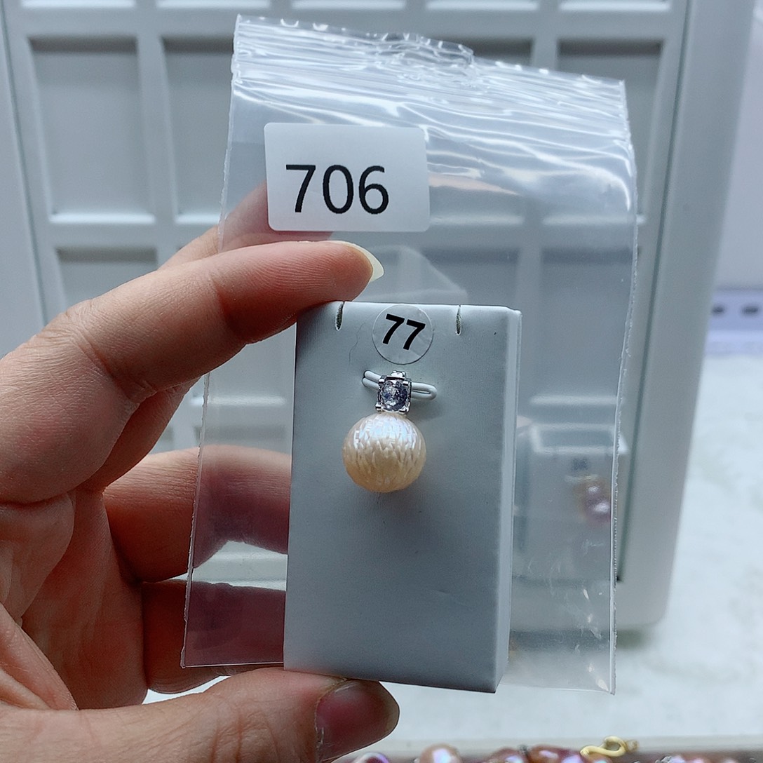 淡水珍珠吊坠(不含链)合金