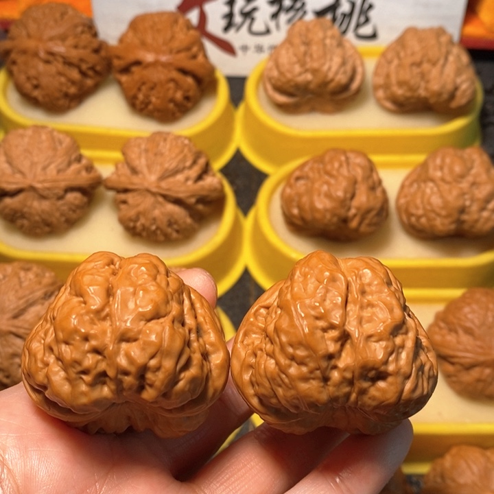 文玩核桃把件蛤蟆头 精对42 43