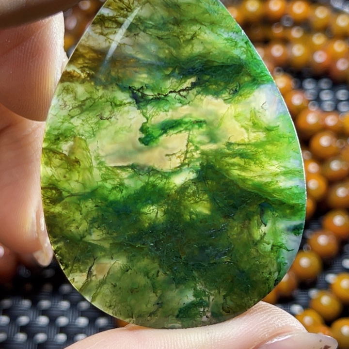 玛瑙/玉髓颈饰未镶嵌强*