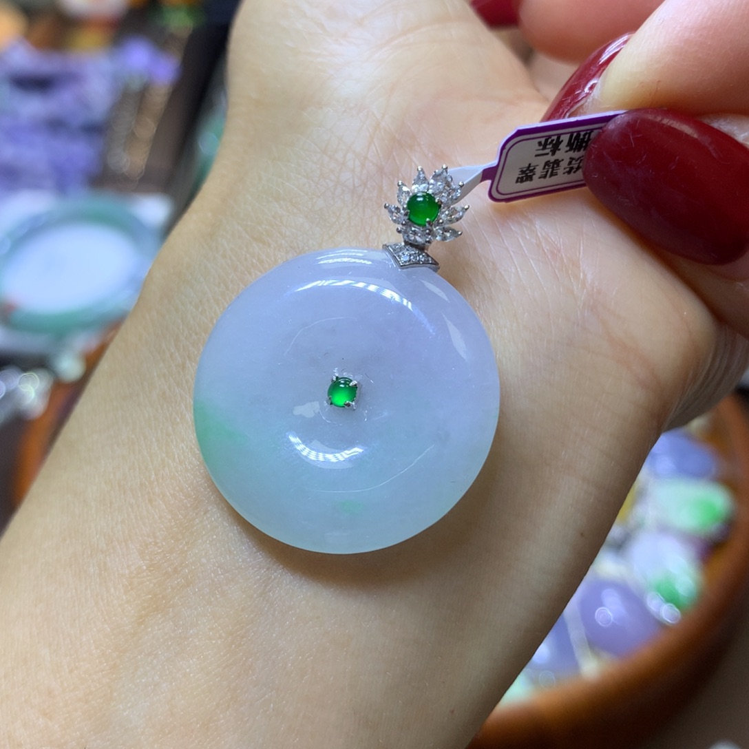 【闪购商品】翡翠颈饰18K金镶嵌翡翠