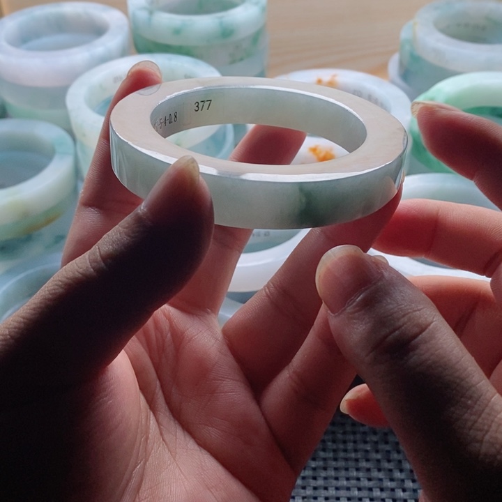 定制翡翠A货未镶嵌觅*