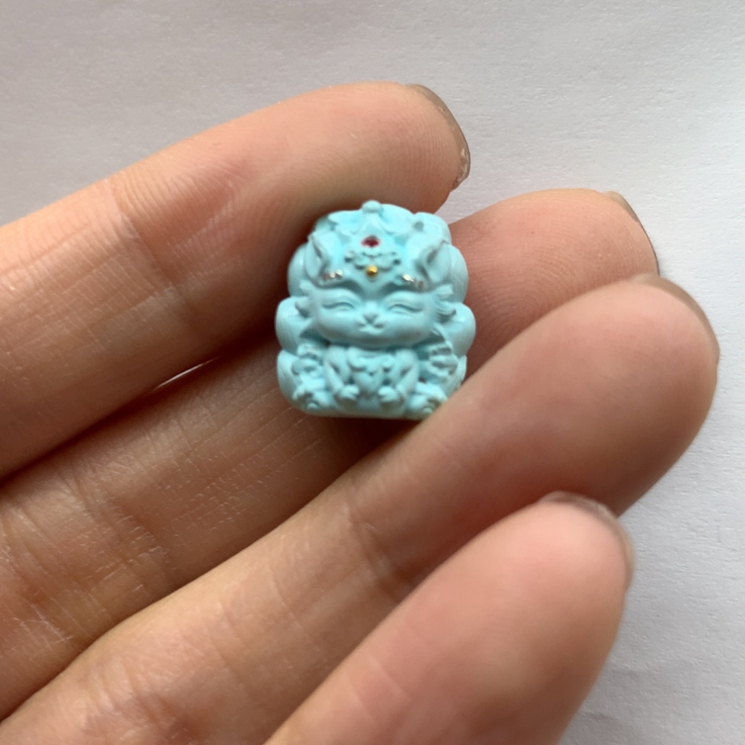 绿松石配饰未镶嵌