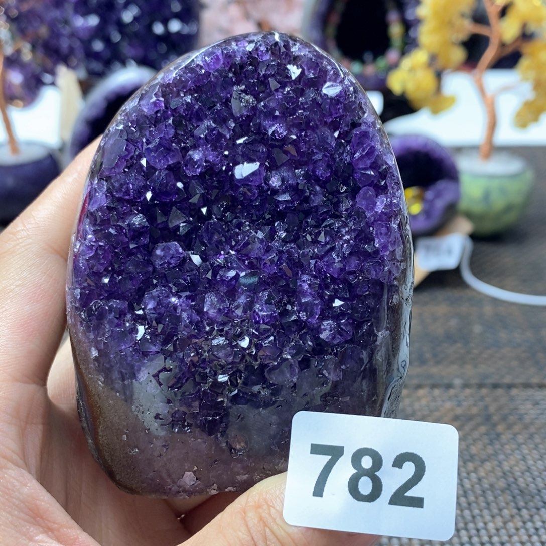 未镶嵌大型摆件（非配饰）紫晶