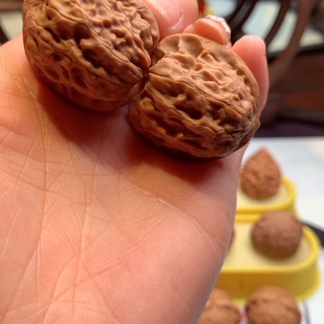 文玩核桃手串大枣。    全品。   6号