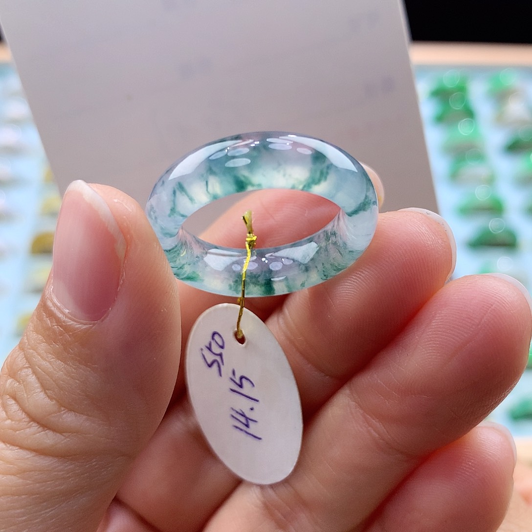 翡翠戒指未镶嵌小*?1415圈