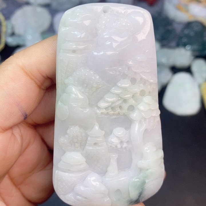 翡翠颈饰未镶嵌叶*山水