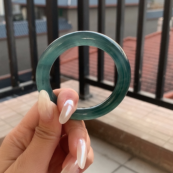 翡翠未镶嵌手镯S****d50圈口
