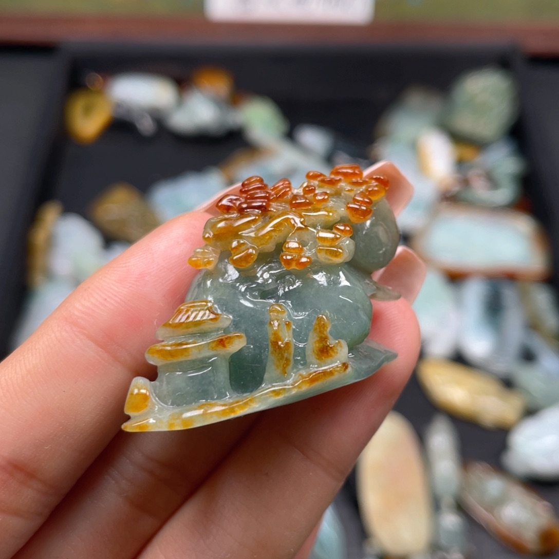 定制翡翠未镶嵌翡翠