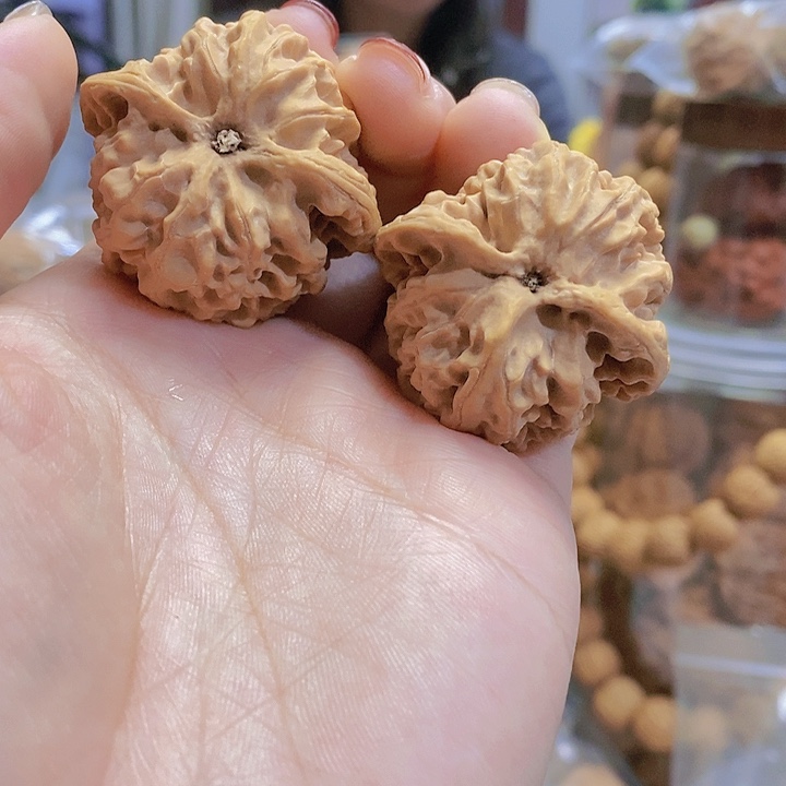 【闪购商品】文玩核桃把件39苹果