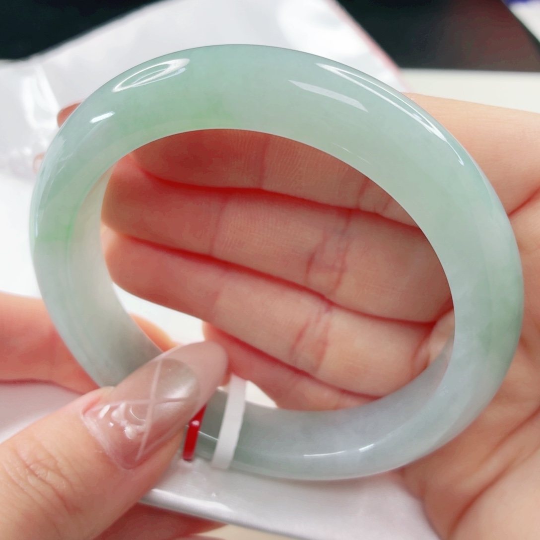 翡翠未镶嵌手镯57.6x426