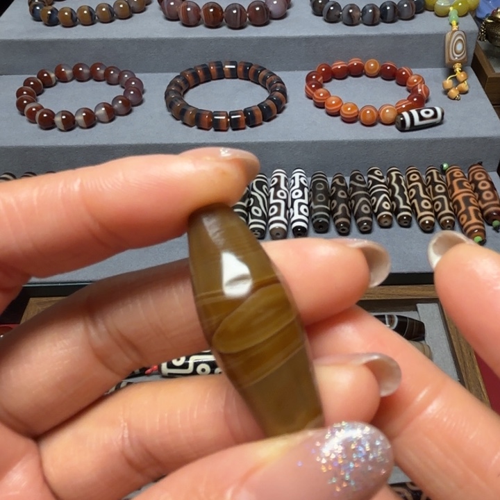 未镶嵌颈饰玛瑙/玉髓