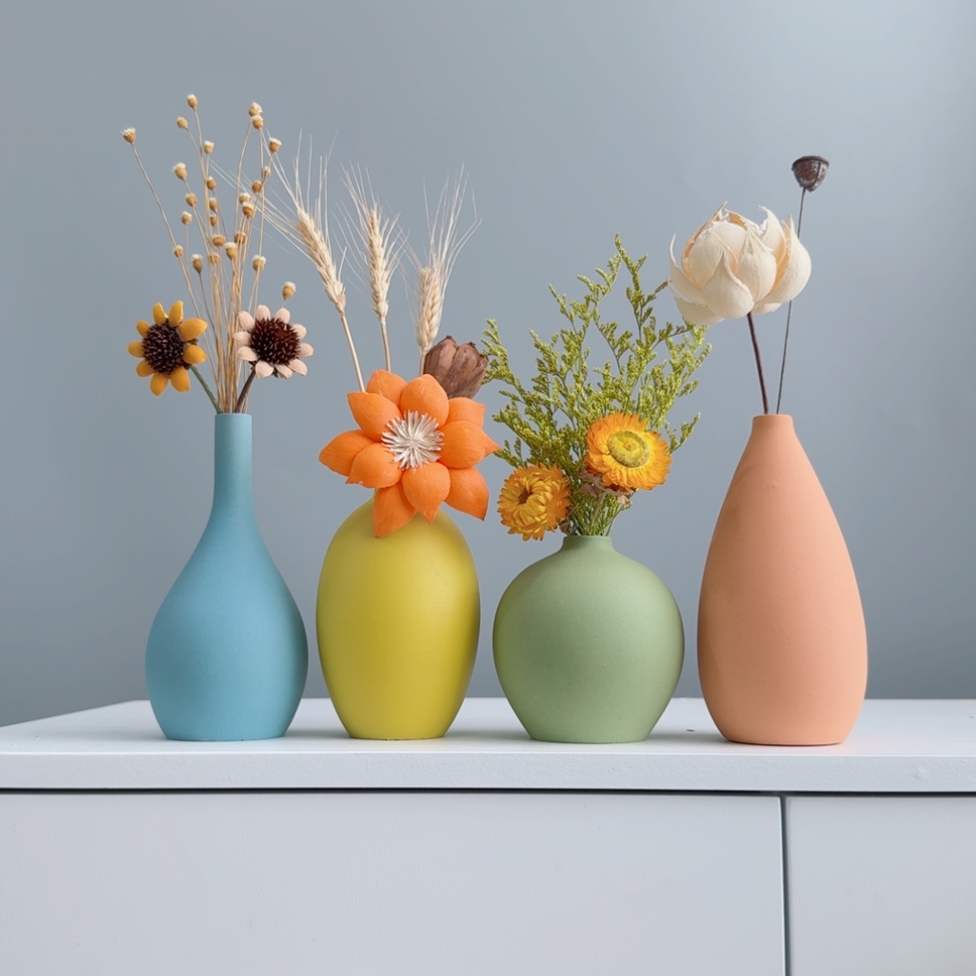 摆件陶瓷小花瓶摆件含花总高约20-30cm