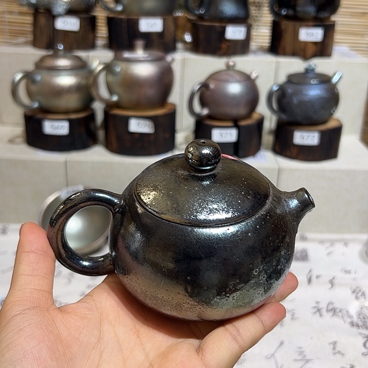 壶云南建水紫陶柴烧壶