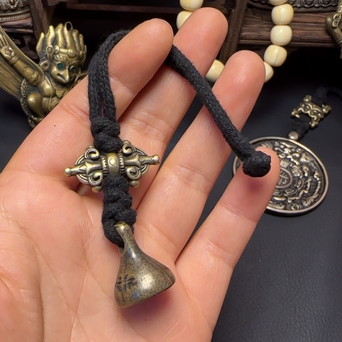 臧***狼泥塑藏传牌子……藏传牌子