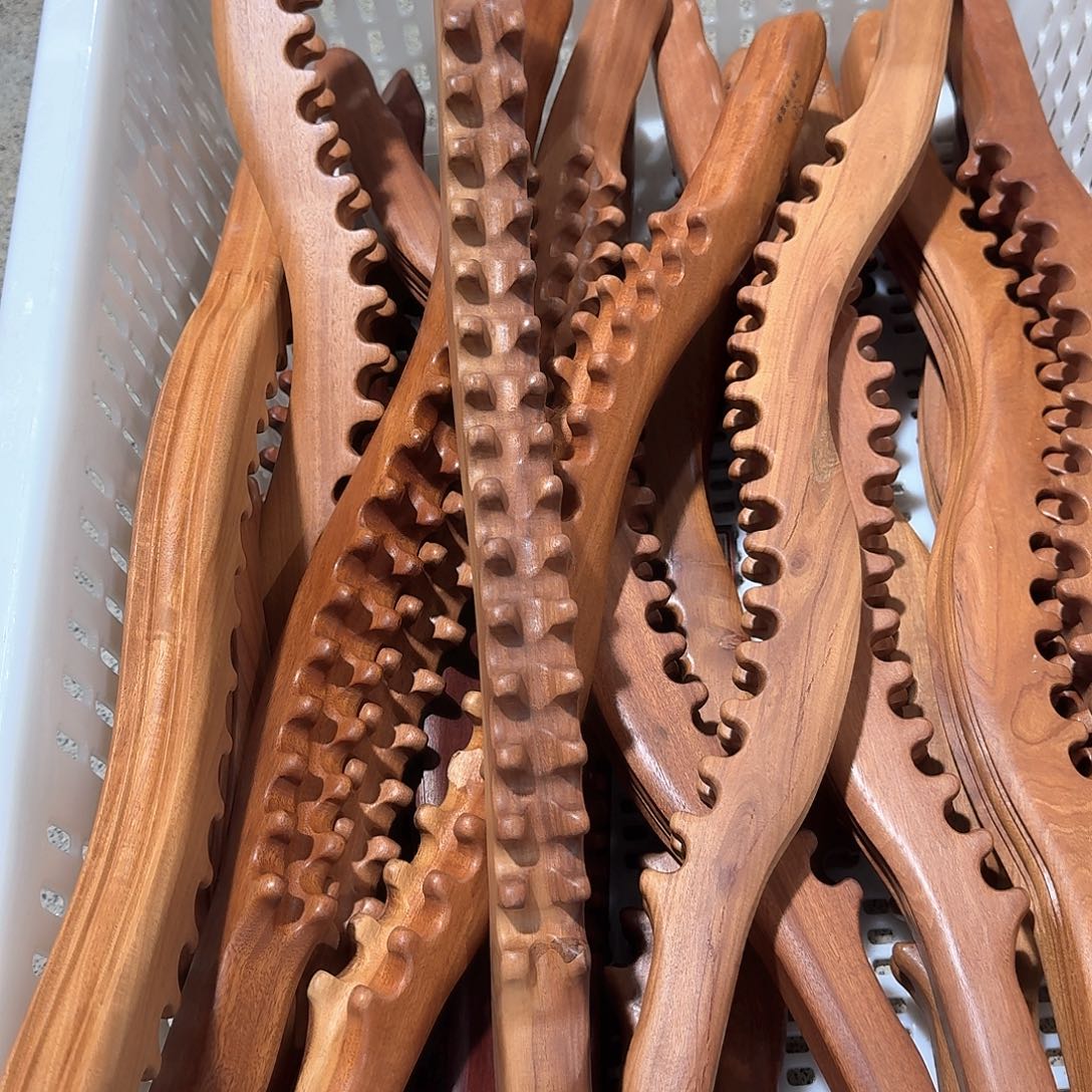 红檀香木58厘米放松工具瑕疵