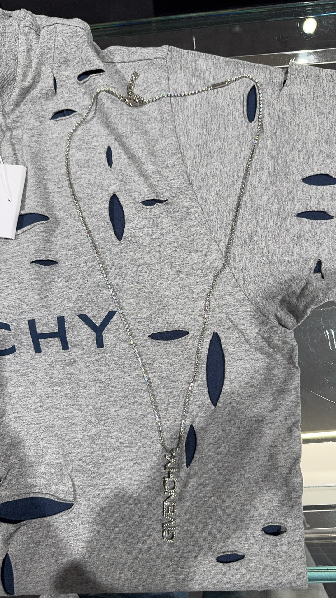 全新未使用 Givenchy/纪梵希 项链