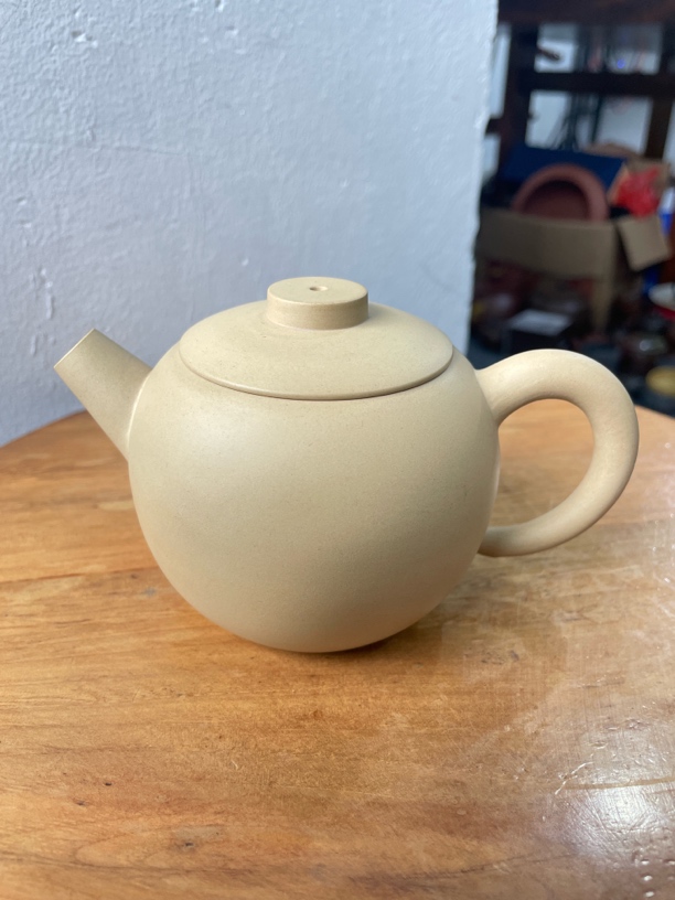 钦州坭兴陶白泥茶壶200CC左右