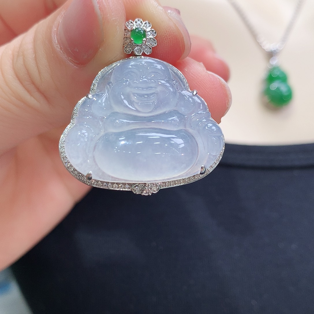 翡翠颈饰18K金镶嵌佛公