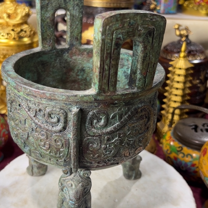 环**云摆件香炉摆件摆件