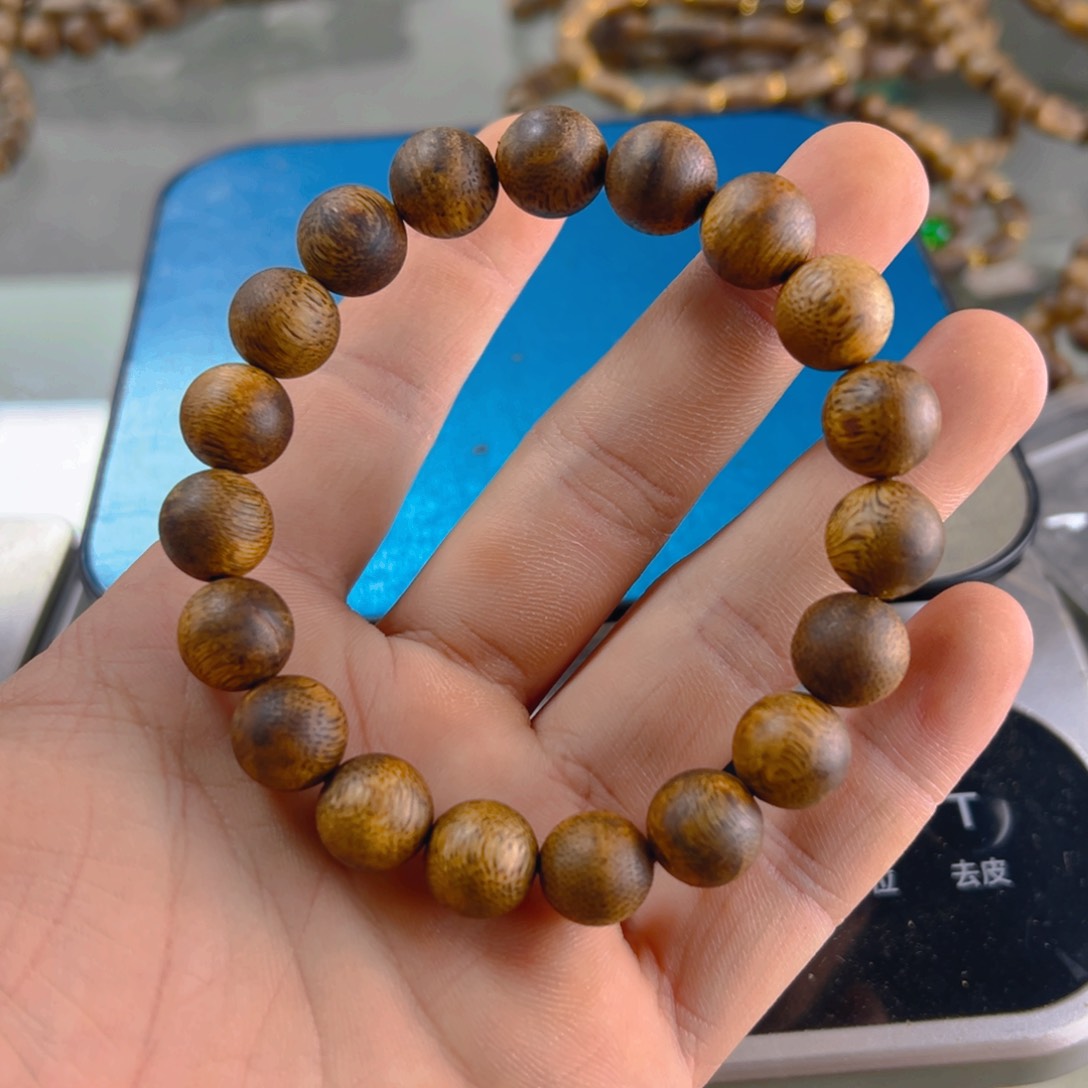 沉香手串1.1单圈9克一条