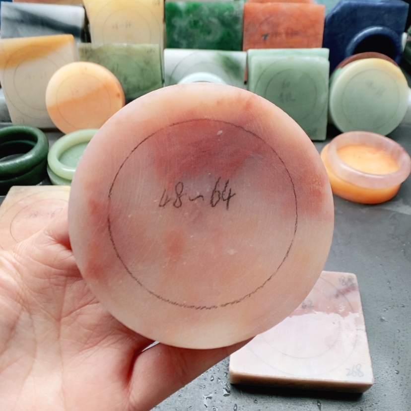 【闪购商品】定制石英质玉定制