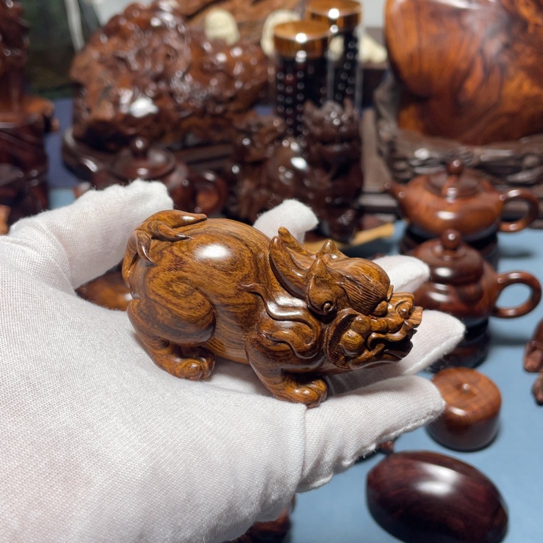 月***泽把件黄花梨/降香黄檀