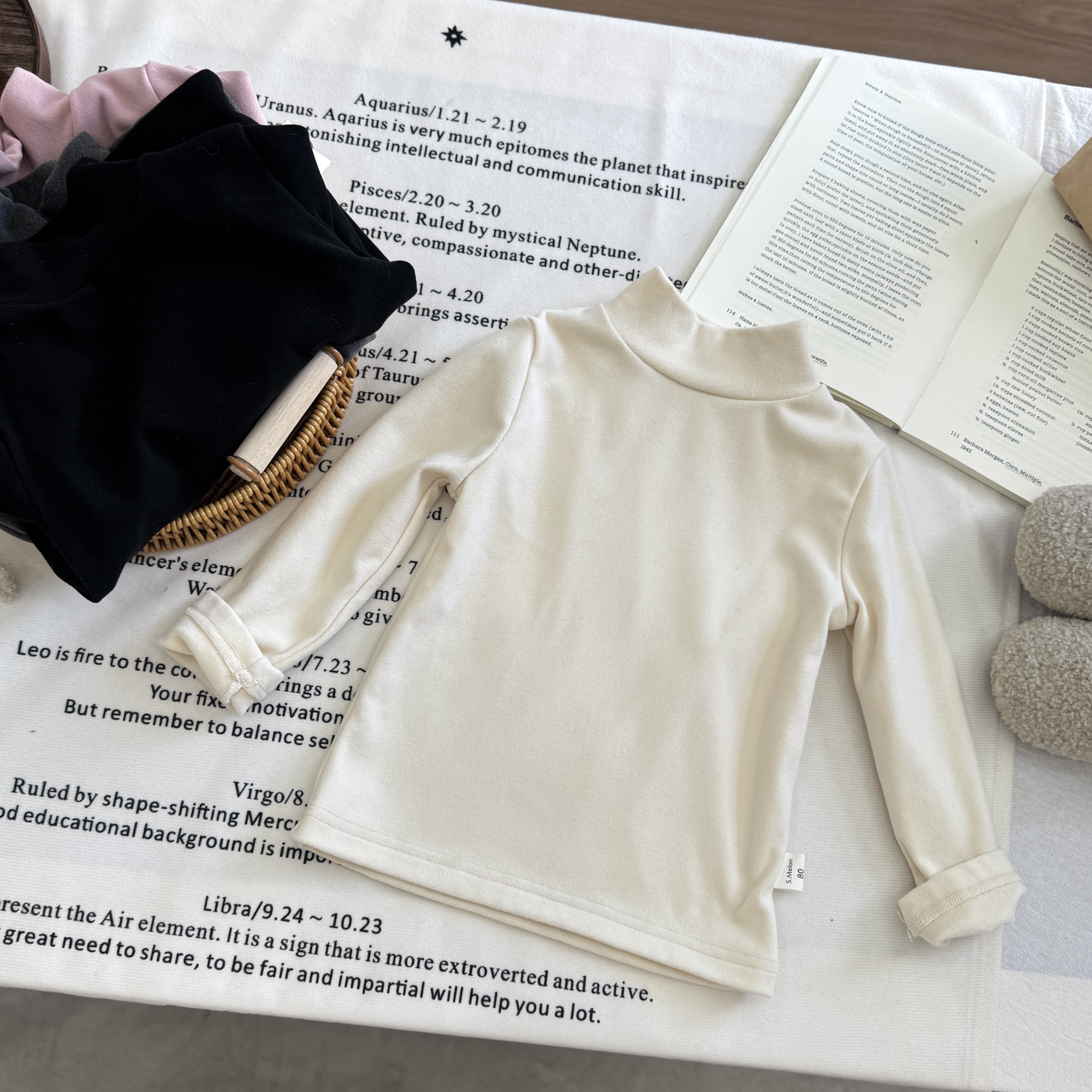 女童加绒打底衫秋冬新款款儿童高弹德绒长袖T恤女孩纯色保暖上衣