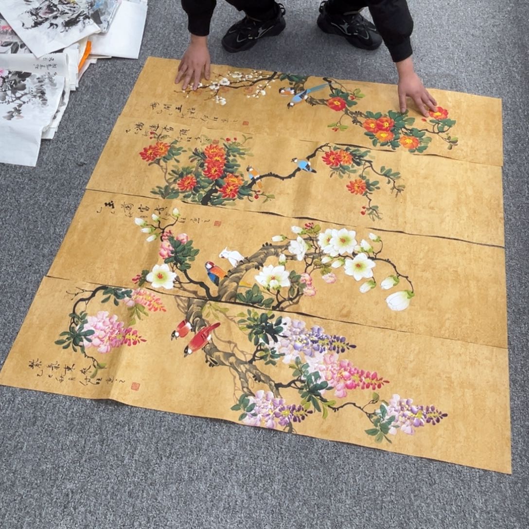 国画卖字画的小老板