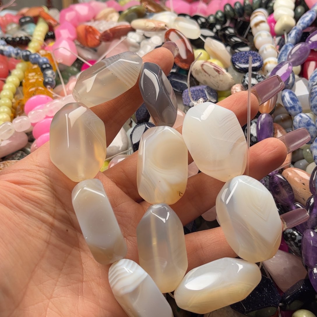 石英质玉珠宝奇石未镶嵌如图