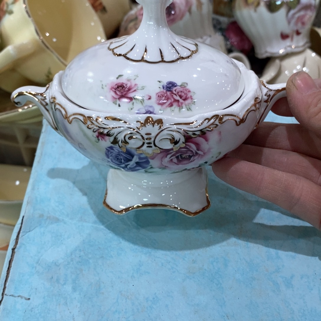 瓷1个1111111111111111111