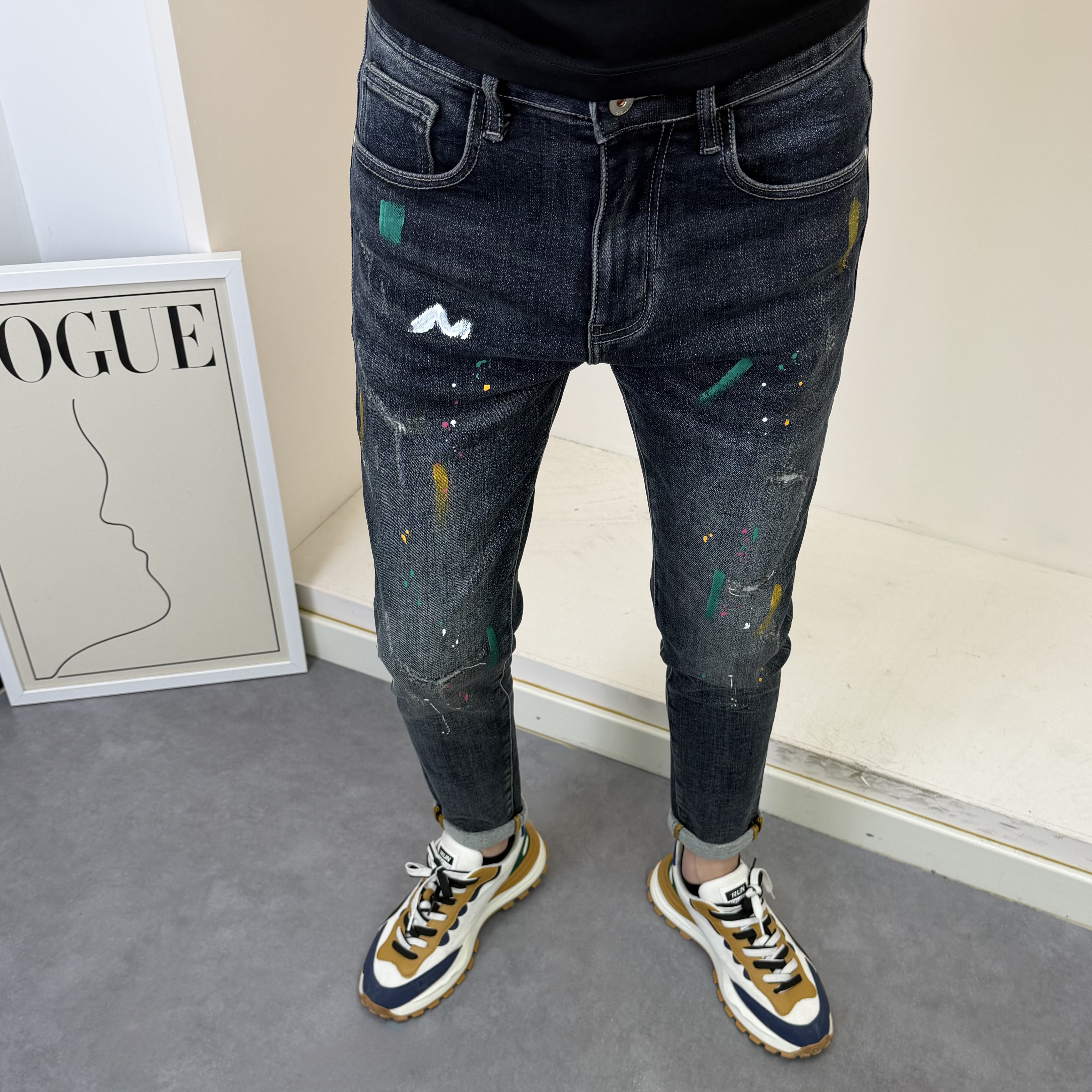 3012冬季新款加绒蓝色油泼墨假破洞修身小脚男牛仔裤潮流痞帅时尚