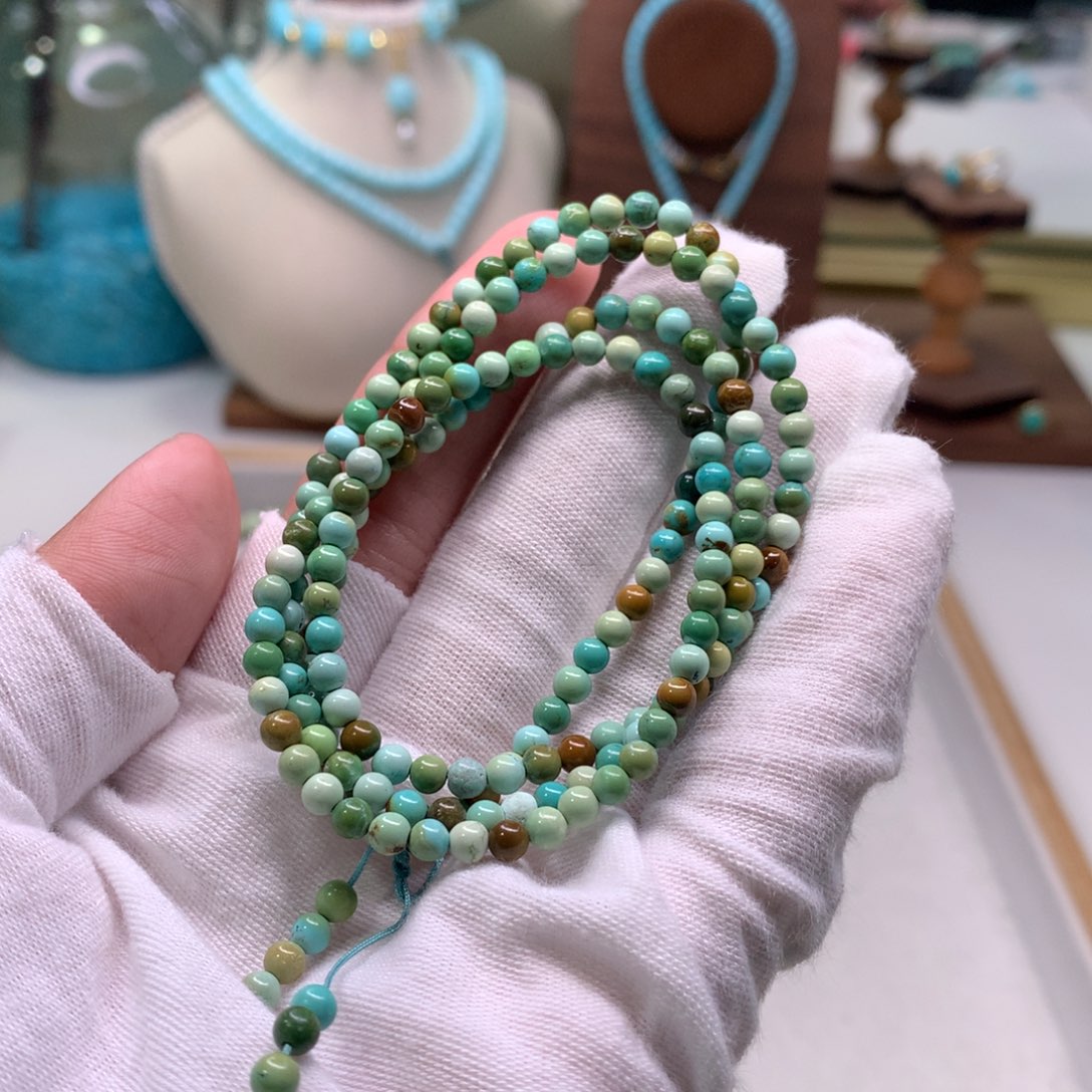 绿松石配饰未镶嵌