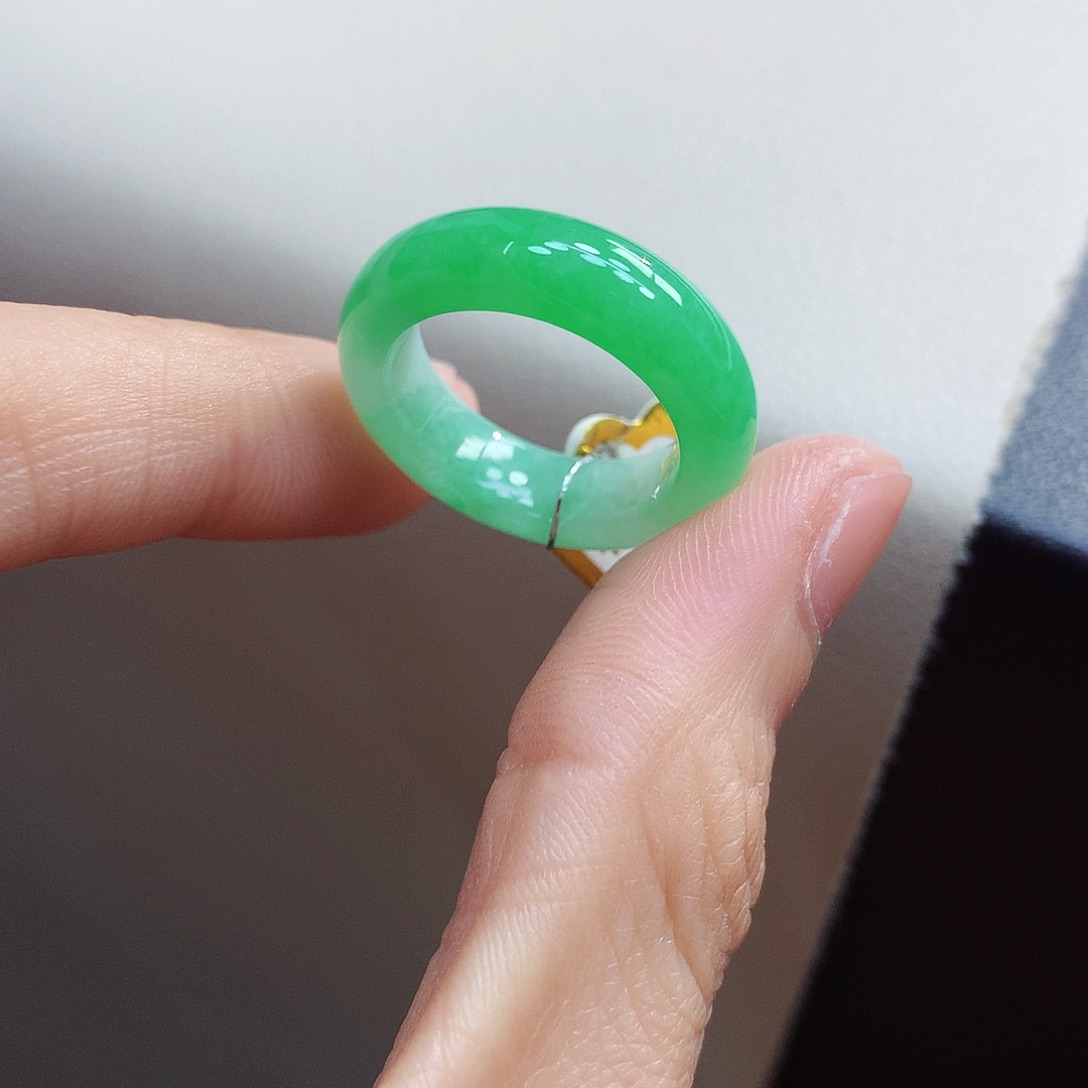 翡翠戒指未镶嵌14号