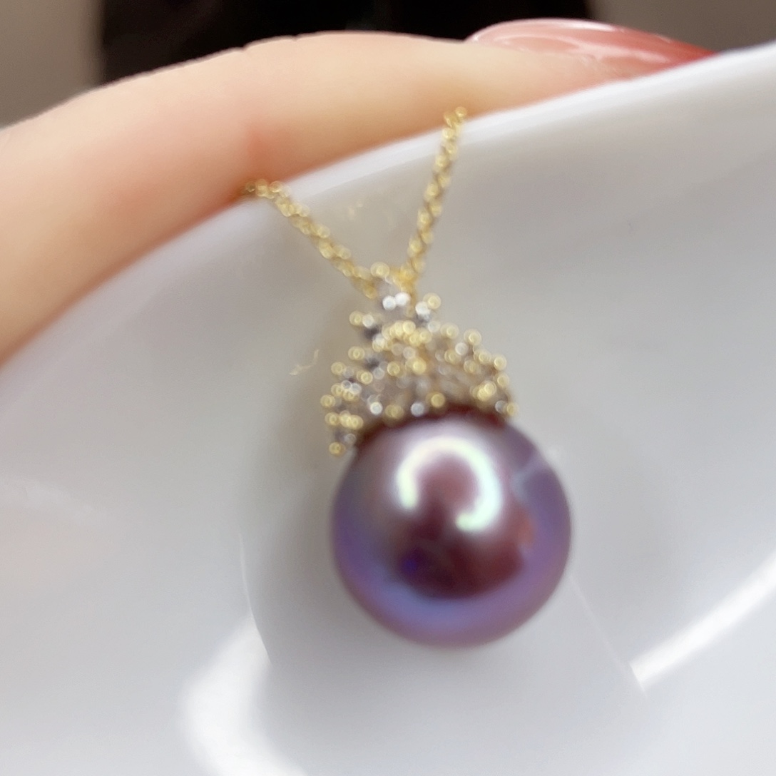 淡水珍珠吊坠(赠链)未镶嵌