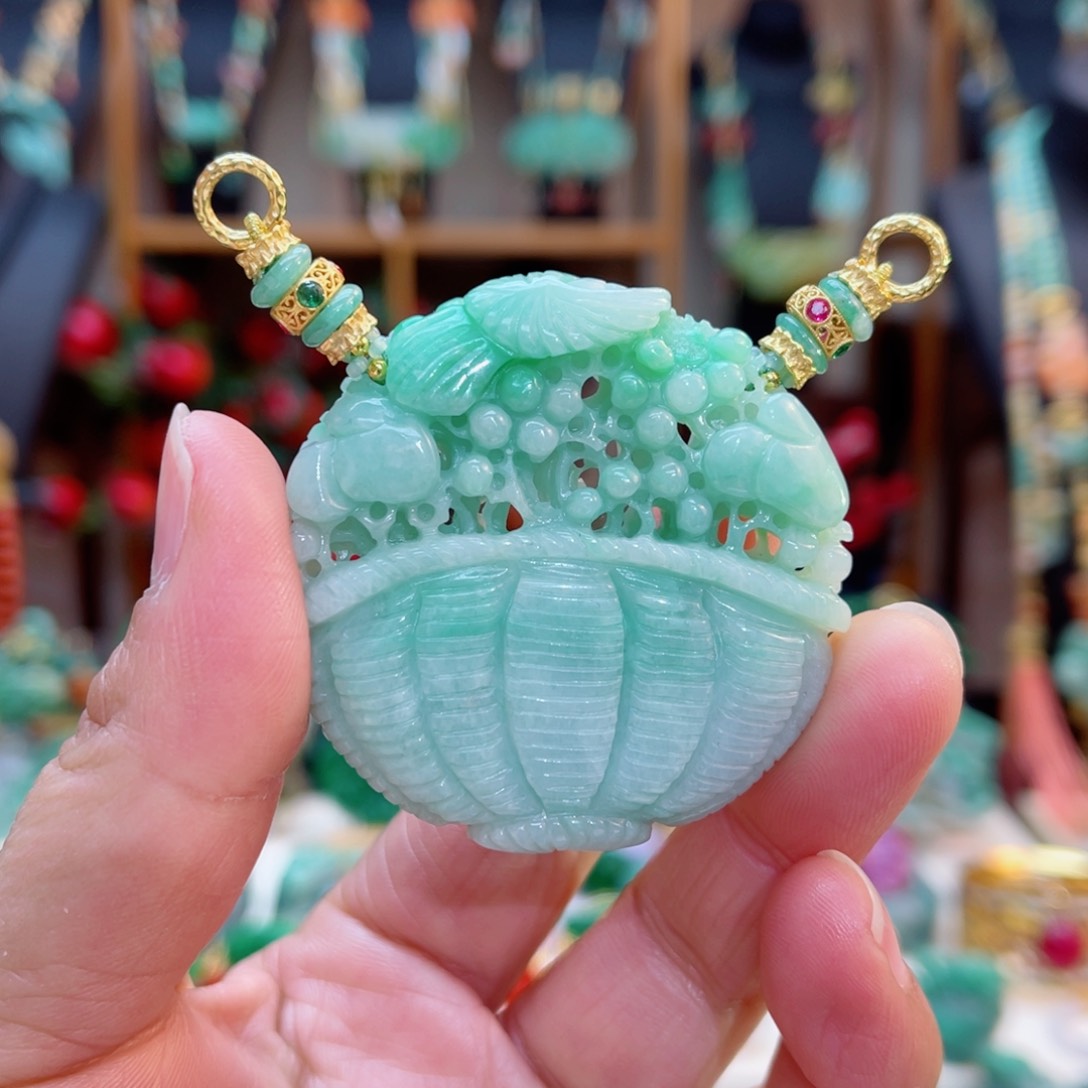 翡翠颈饰合金48小时鉴赏期