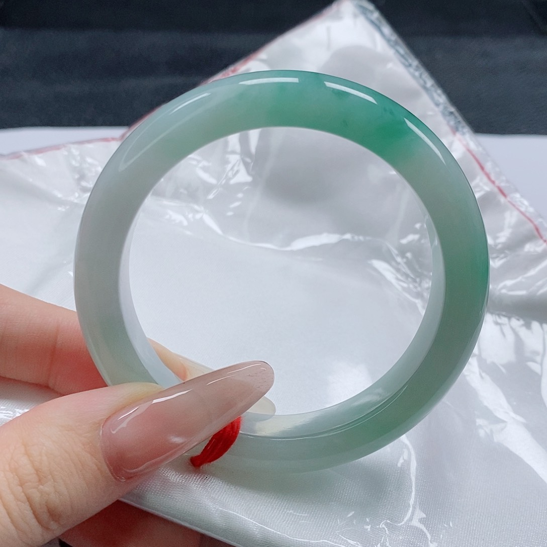 【闪购商品】未镶嵌手镯翡翠418号