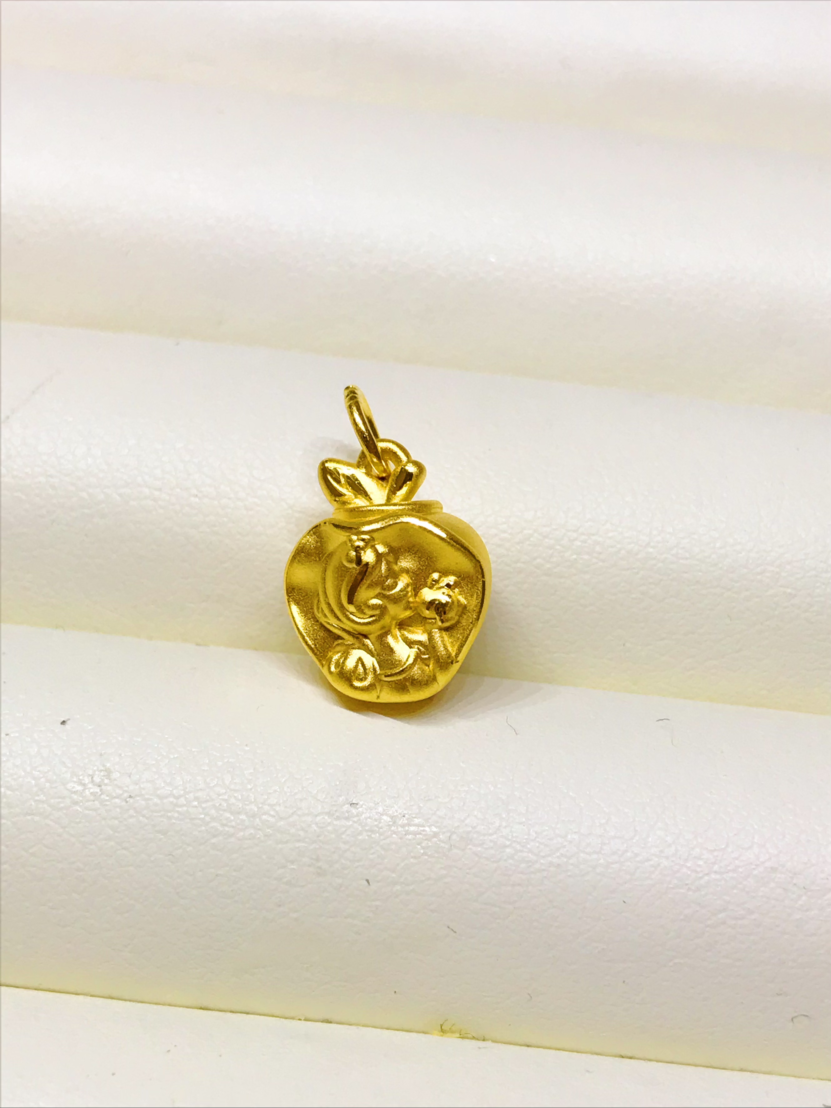 足金999白雪公主金苹果吊坠提溜圣诞平安夜礼物送女生