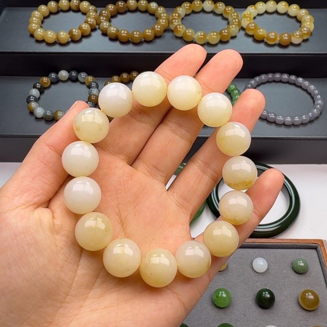 和田玉手串未镶嵌