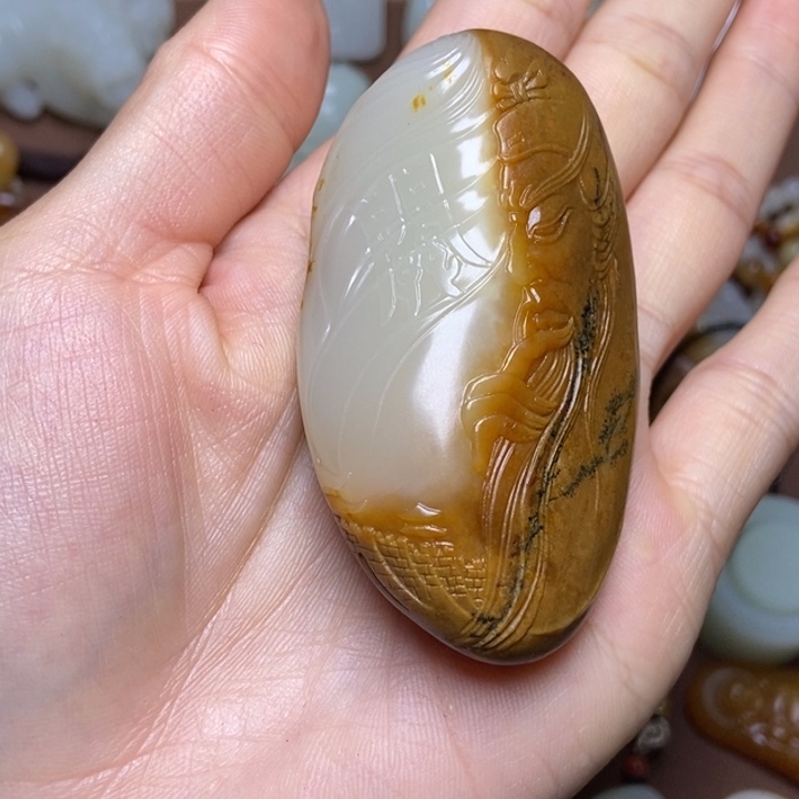 和田玉颈饰未镶嵌钢*侠