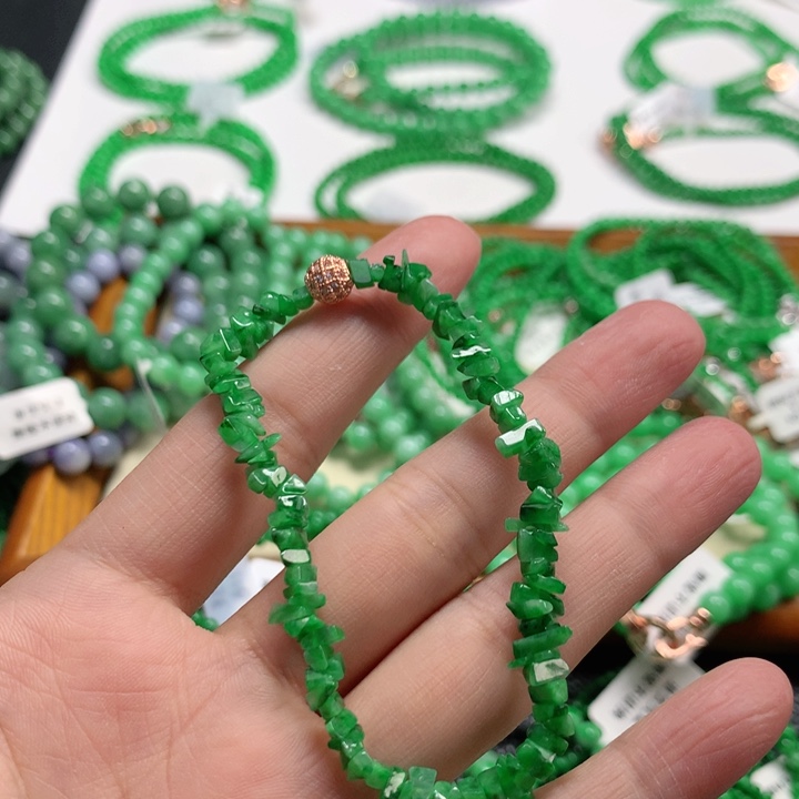 翡翠未镶嵌手链翡翠